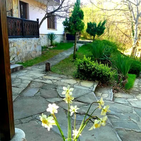 House Kapinovski Monastery Velchevo (Veliko Tarnovo)